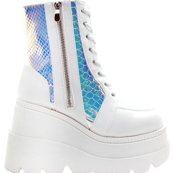 Cape Robbin x LASR Exclusive Liquid Love Platform Boots - Picture 4 of 5